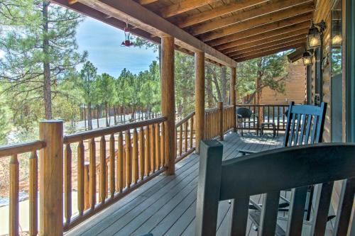 Show Low House | 3 Mi to Dtwn Show Low Retreat with 2 Decks