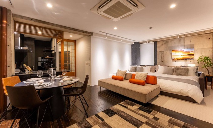 Kamakura Apartment | 3 minutes from Kamakura Station | 2 Queen Beds, 1 Single Sofa Bed | Up to 5 Guests