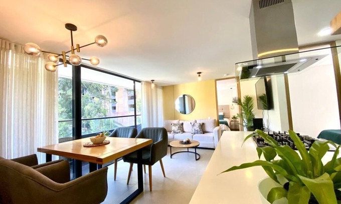 Castropol Apartment | 3 minutes from the airport tunnel, ideal for families!