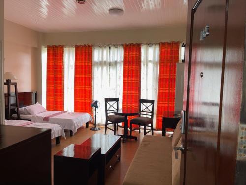 Baguio Apartment | 3 Pax Charming Foggy Cold Breeze, Cozy Gardenville Hotel