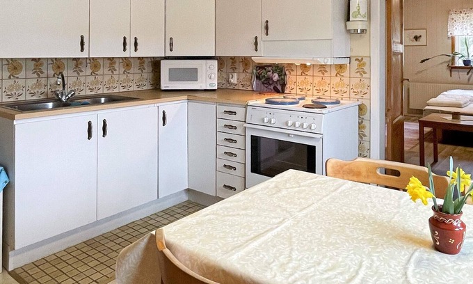 Orust O House | 3 person holiday home in HENÅN