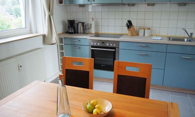 Bernsdorf Apartment | 3-Raum Wohnung in Chemnitz, ideal für Monteure