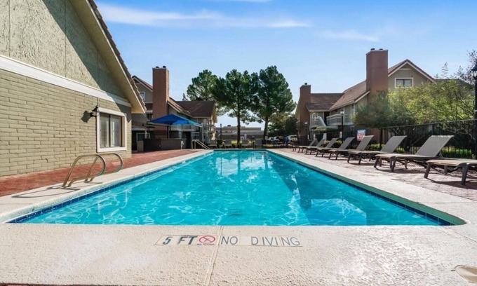 Biggs Field Hotel | 3 Relaxing Suites – Pet-Friendly, Kitchen Access & Pool