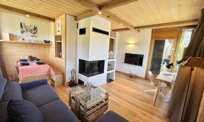Le Planellet Apartment | 3-room + cabin apartment in Megève, 6 sleeps, near slopes and cable car