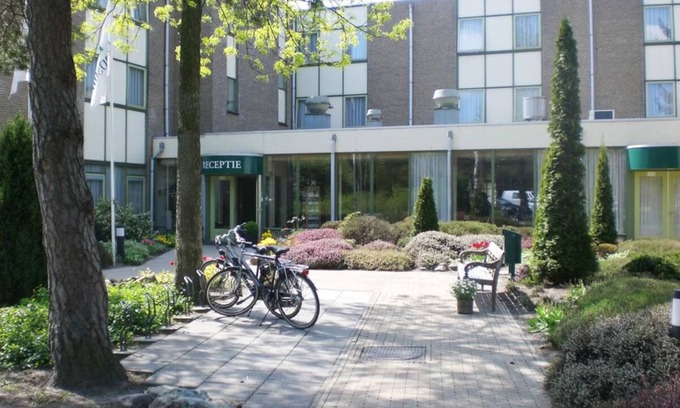 De Bult Hotel | 3 Rooms | Double Room Getaway Near Famous Nature Parks
