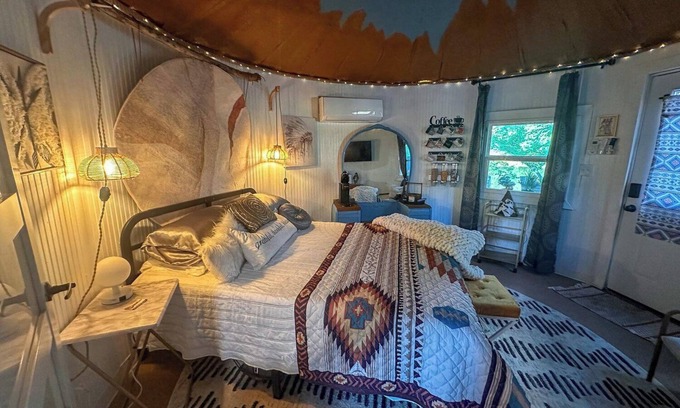 Logan County Cottage | 3 Sisters Silo Cottages