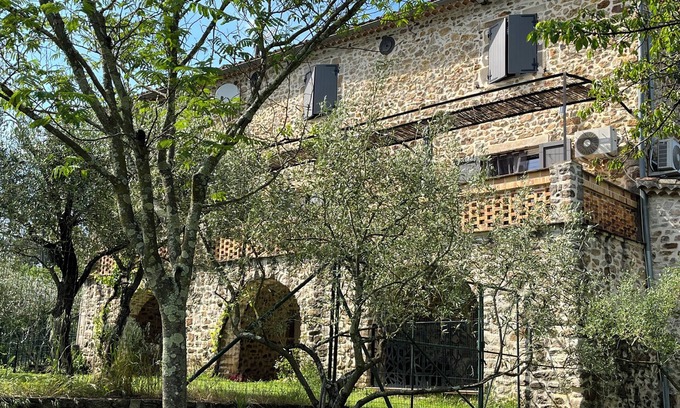 Saint-Florent-sur-Auzonnet Other | 3-star rated 3-4-person gite in an atypical Cévenole building.