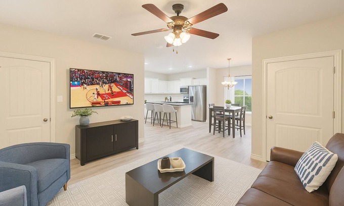 Lubbock House | 3 Suites Exec Townhouse West End