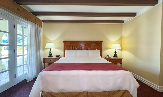 Western Division House | 3 Units | Perfect Haven Near Downtown Laredo Landmarks | Pool & Gym Access