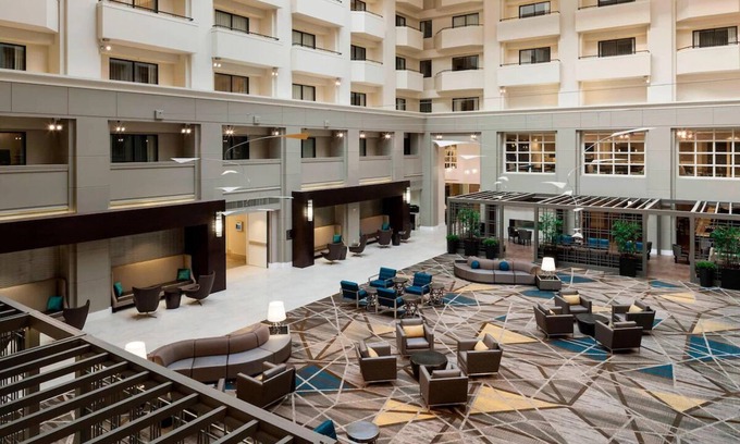 Fairfax Hotel | 3 Units Quiet Retreat Perfect for Visiting Fair Oaks Mall | Free Parking