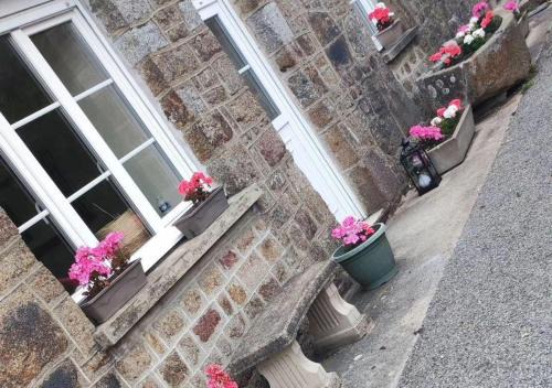 Souce House | 3 Yoga Gîte in Soucé - 1 Bedroom Sleeps 4