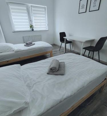Muersbach Apartment | 3 Zimmer Wohnung in Altendorf