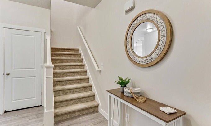 Lehi House | 30+ Day Discount! Pets! Great Location! Garage!