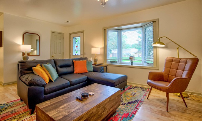 Spring Harbor House | 30 Day Minimum. Entire House, A/C, Washer & Dryer