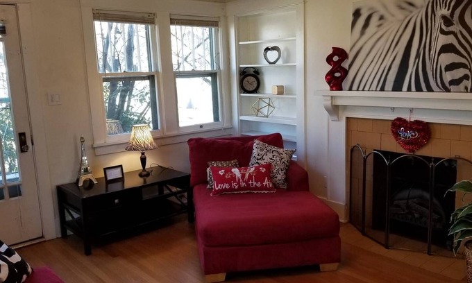 Downtown Klamath Falls House | 30+Day❤️Smarthome King 4KTV Keurig WD❤️of Downtown
