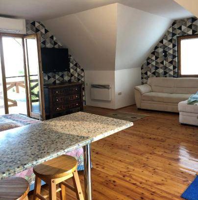 Abrahamhegy Apartment | 30 m² Apartment ∙ 1 bedroom ∙ 3 guests
