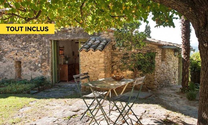 Merindol-les-Oliviers House | 30 m² Gîte ∙ 1 bedroom ∙ 2 guests