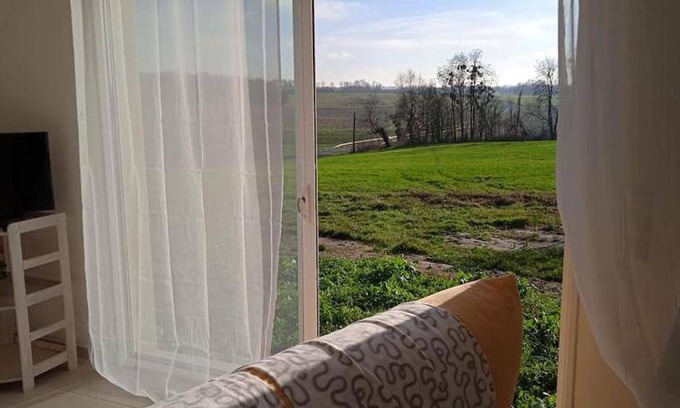 Saint-Simon-de-Bordes House | 30 m² House ∙ 1 bedroom ∙ 2 guests