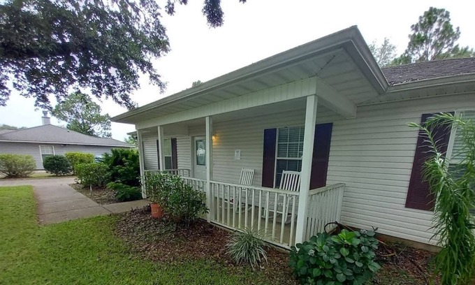 Milton House | 30 min from the beach and 30 min from the river