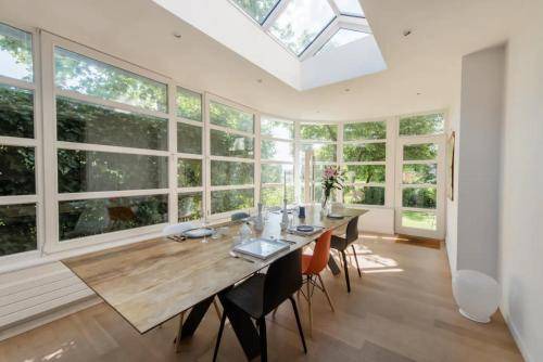 Ukkel House | 300 m² House ∙ 4 bedrooms ∙ 6 guests