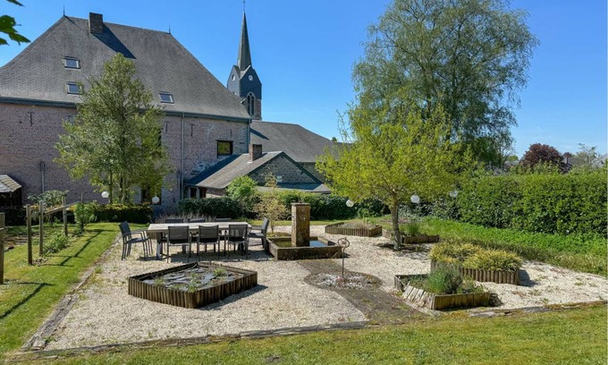 Gedinne House | 300 m² House ∙ 6 bedrooms ∙ 15 guests