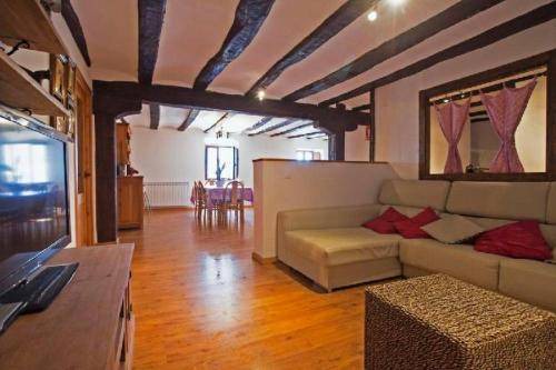 Atondo House | 300 m² House ∙ 8 bedrooms ∙ 16 guests