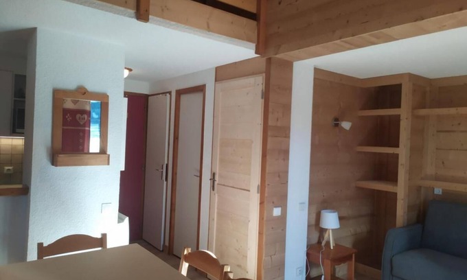 Termignon Apartment | 300m from resort center, 3rd floor, balcony, tv, ski locker, 49m², Termignon-la-Vanoise