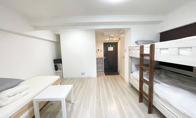 Shin-Osaka Apartment | 301 3-minute walk from JR Shin-Osaka Station! Sunrise Guest Room Shin-Osaka