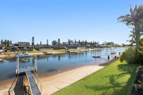 Port Macquarie House | 31 Cornwallis Close