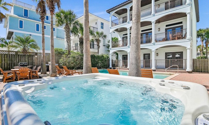 Frangista Beach House | 311 m² House ∙ 5 bedrooms ∙ 21 guests