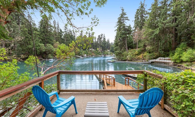 Bainbridge Island House | 312 m² House ∙ 3 bedrooms ∙ 7 guests