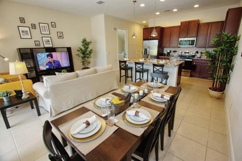Davenport House | 314 Festival