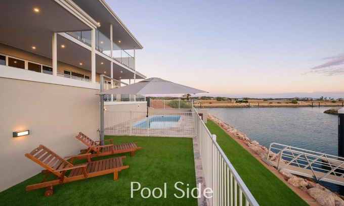 Exmouth House | 32 Corella Court