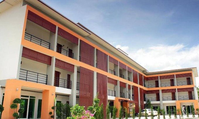 Hang Chat Hotel | 33 m² Hotel ∙ 5 guests