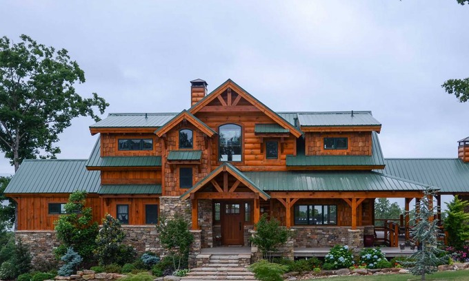 Edgemont House | 334 m² House ∙ 5 bedrooms ∙ 16 guests