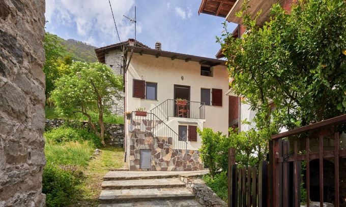 Dascio Other | 35 m² Accommodation ∙ 1 bedroom ∙ 3 guests