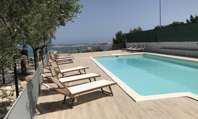 Defensola Apartment | 35 m² Apartment ∙ 1 bedroom ∙ 4 guests