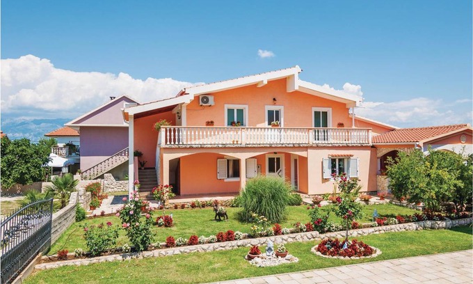 Podgradina Apartment | 35 m² Apartment ∙ 1 bedroom ∙ 3 guests