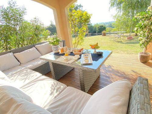 Larroque-sur-l'Osse Bed & Breakfast | 35 m² Bed and breakfast ∙ 2 bedrooms ∙ 4 guests