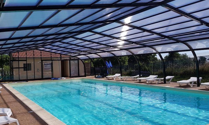 Fleurie Ski Chalet | 35 m² Chalet ∙ 2 bedrooms ∙ 4 guests