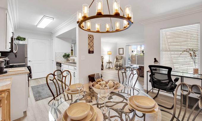 Summerlin Apartment | 35% Off Summer Special Serene Cozy Condo