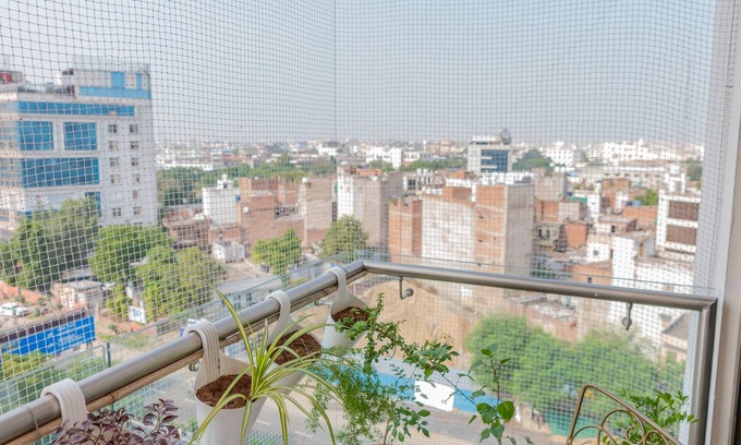 Lalkothi Hotel | 35 Sahakar Suites