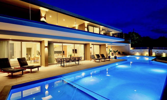 Kavvadades Villa | 350 m² Villa ∙ 6 bedrooms ∙ 14 guests