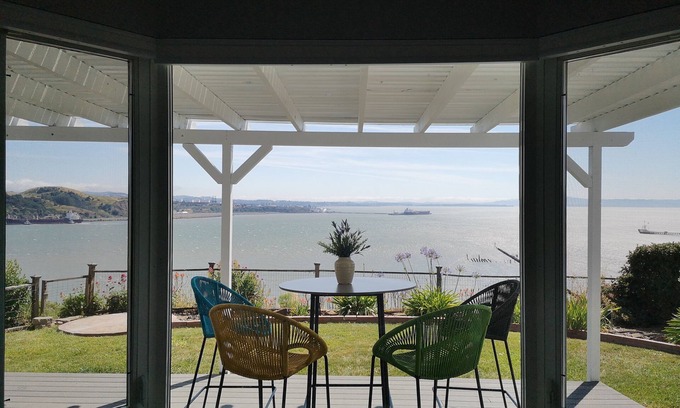 Vallejo House | 360 Spectacular Bay View luxury home close to NAPA and San Francisco