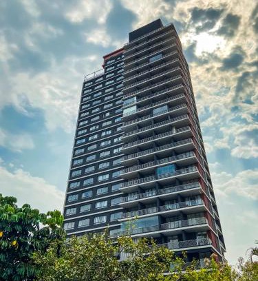 Perdizes Apartment | 360 VN Turiassú by Housi