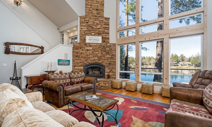 Groveland House | 372 m² House ∙ 5 bedrooms ∙ 12 guests