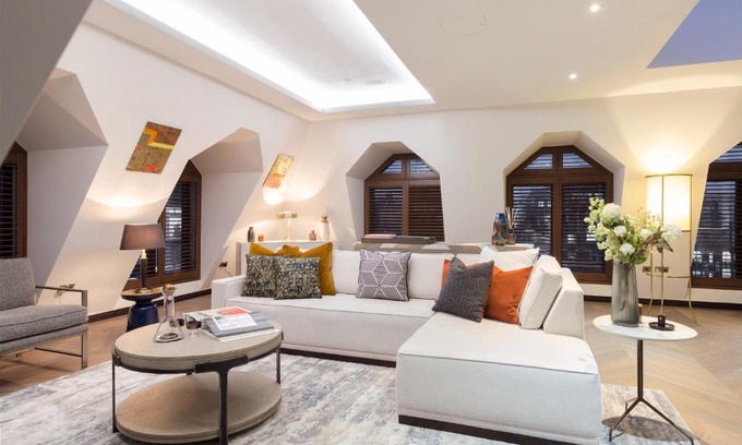 Soho Apartment | 37GS Residences
