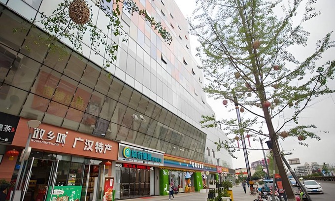 Deyang Hotel | 39 m² Hotel ∙ 2 bedrooms ∙ 2 guests