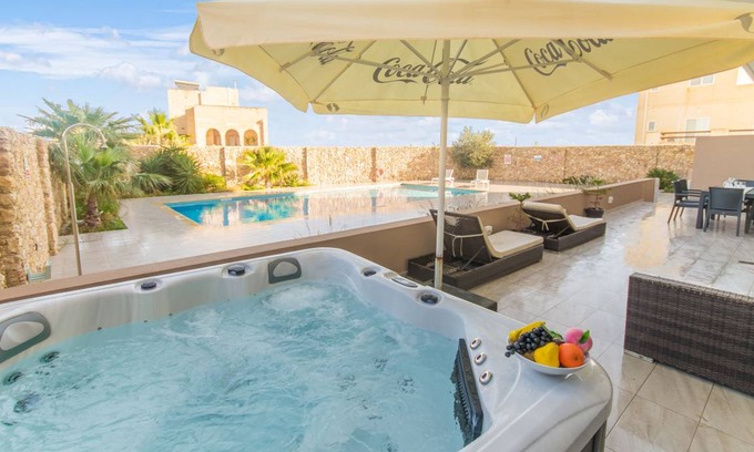Ggantija Apartment | 390 m² Apartment ∙ 4 bedrooms ∙ 8 guests