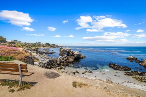 Pacific Grove Apartment | 3965 Marine Gardens Duplex